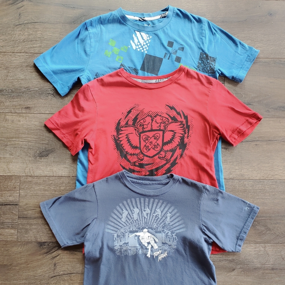 Lots of Boys Graphic Tees Small, Medium, and Large